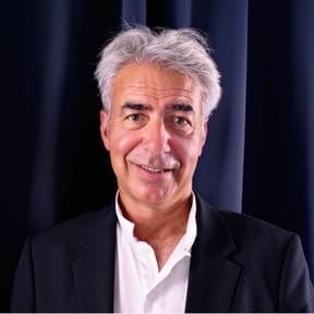 Episode 56: Bruno Lavagna talks to Olivier Guyot about “The role of Geopolitics in the Luxury Industry”