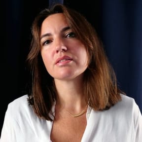 Episode 54: Lisa Chavy talks to Olivier Guyot about “Strategic Brand Building”