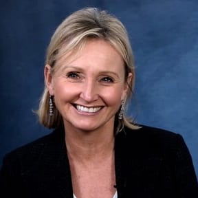 Episode 37: Natalie Bader talks to Olivier Guyot about “Reinventing Strategies“