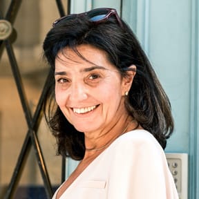 Episode 60: Martine Naman talks to Olivier Guyot about “Natural Colored Diamond Market” FR